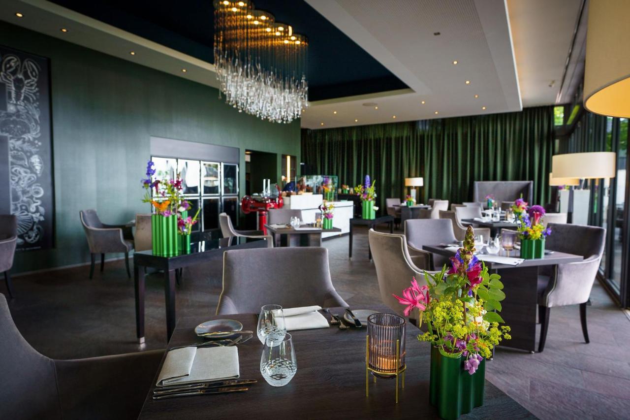 Relais & Chateaux Hotel Burg Schwarzenstein 가이젠하임 외부 사진