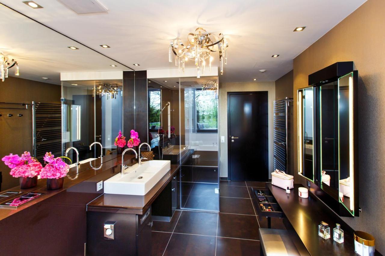 Relais & Chateaux Hotel Burg Schwarzenstein 가이젠하임 외부 사진
