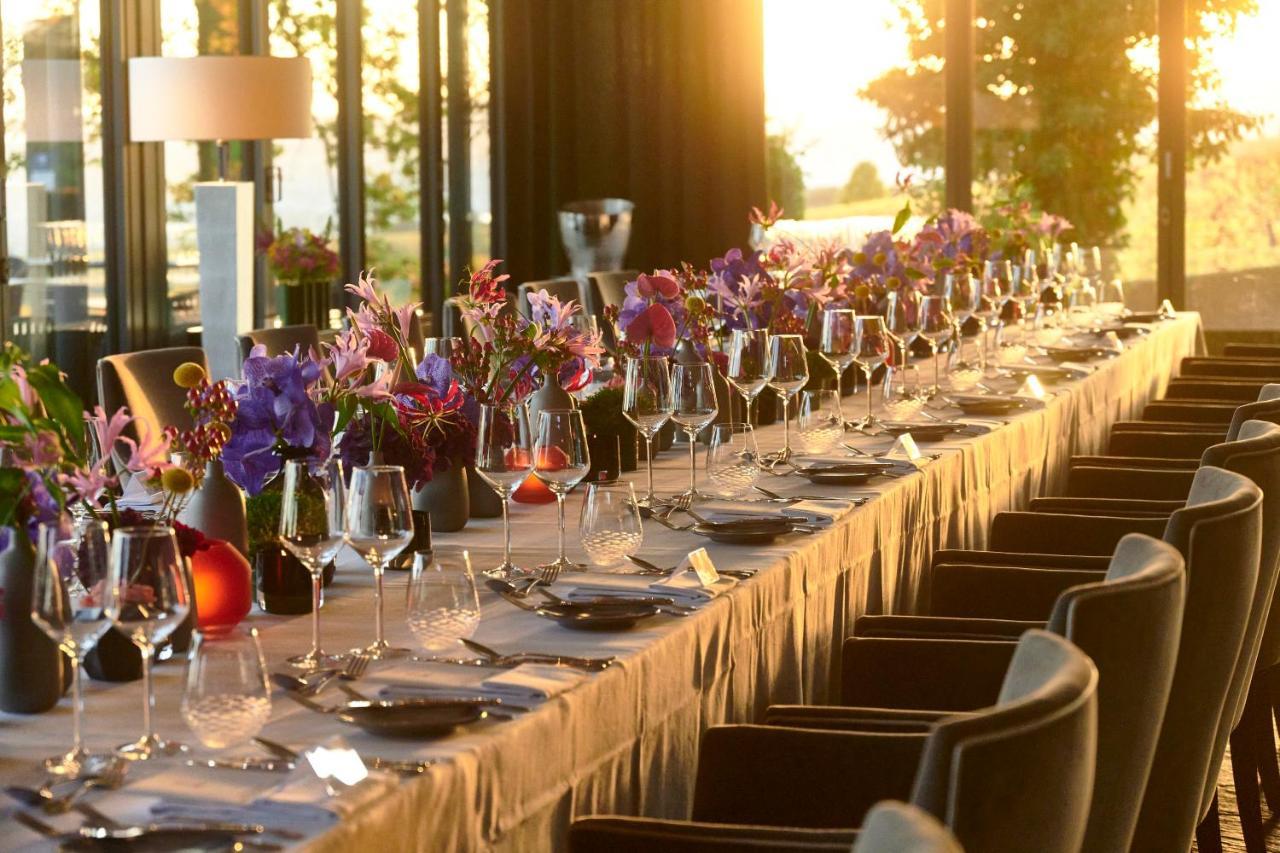 Relais & Chateaux Hotel Burg Schwarzenstein 가이젠하임 외부 사진