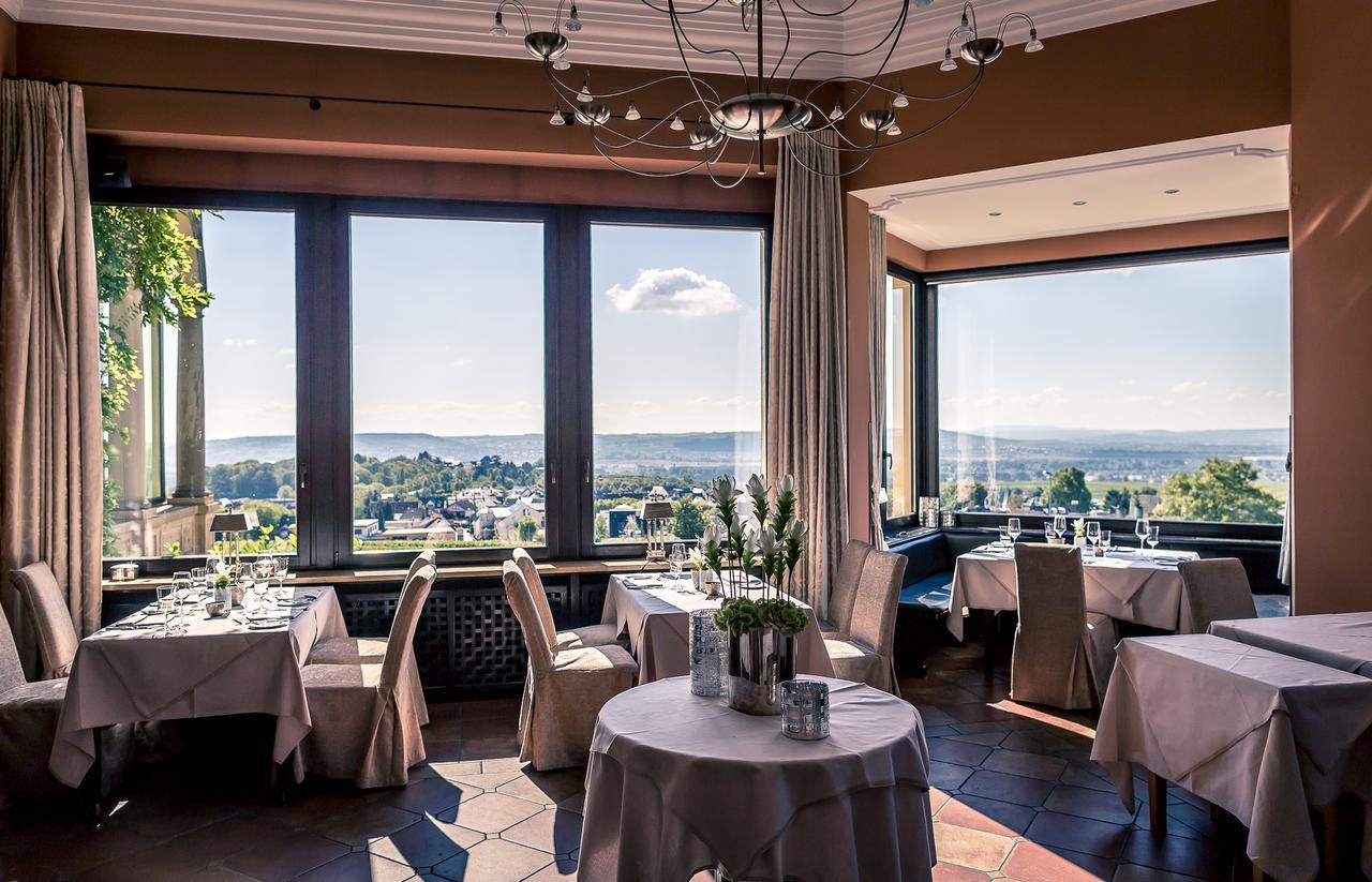 Relais & Chateaux Hotel Burg Schwarzenstein 가이젠하임 외부 사진